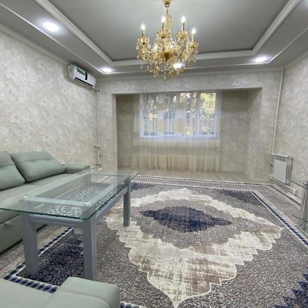 Apartment “Novza” Tasken Kültér fotó